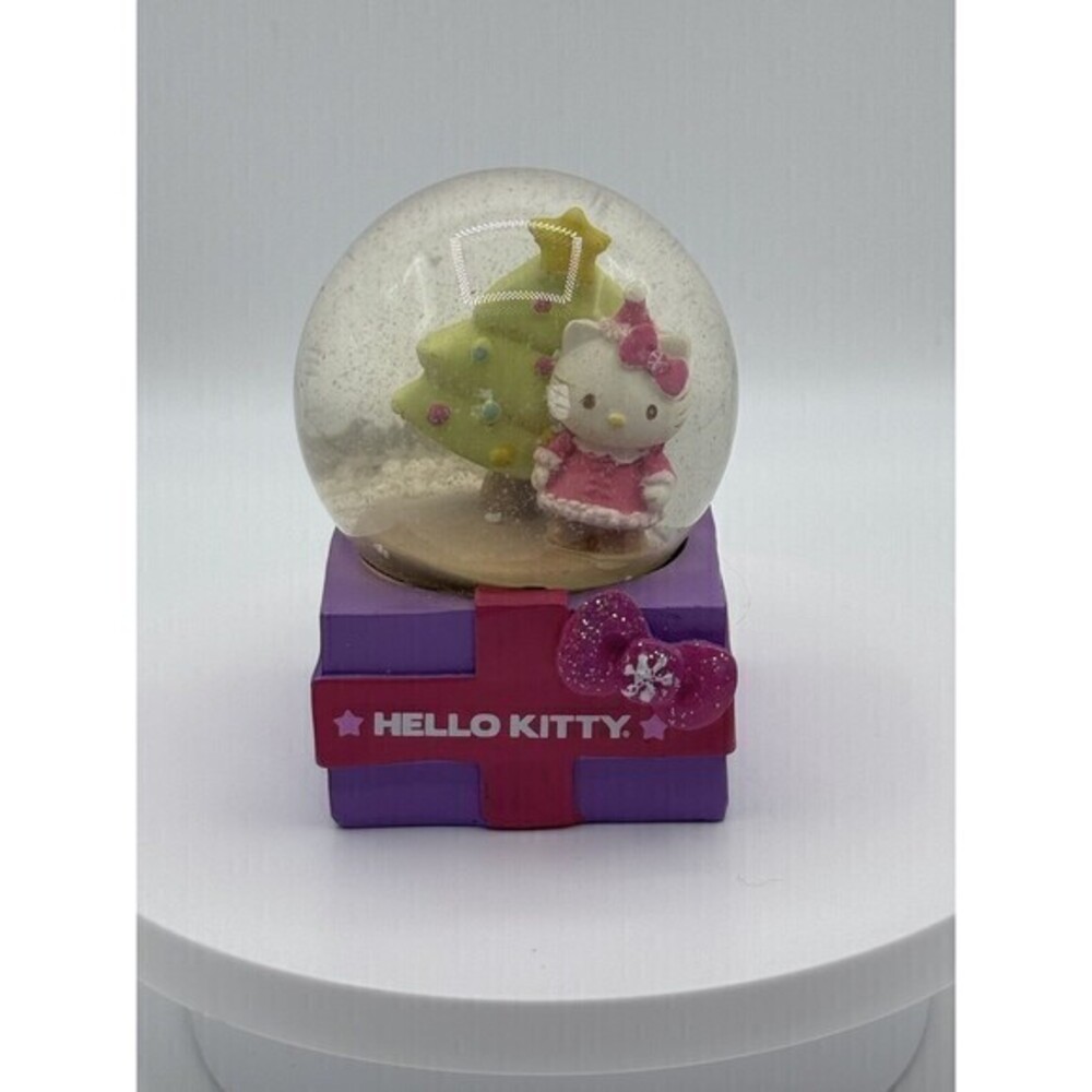 Hello Kitty Christmas Snow Water Globe Sanrio 2013 3" Collectible